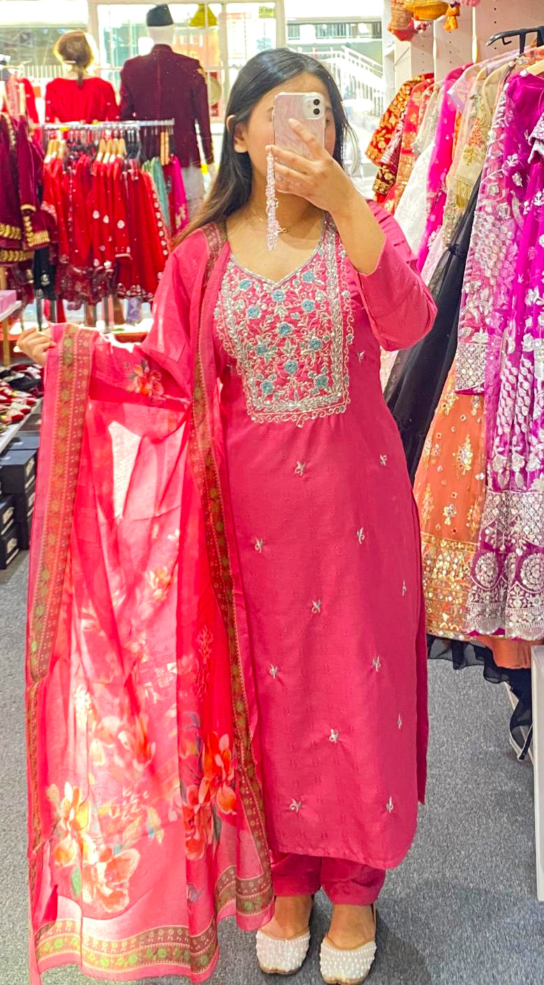 Hand Work Kurtha Set